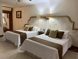 Inn Galerias Hotel