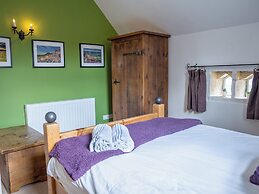 YHA Hartington Hall - Hostel