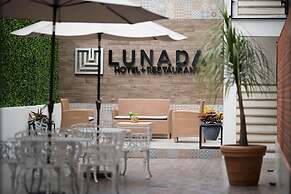 HOTEL LUNADA