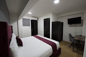 HOTEL LUNADA