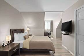 Travelodge by Wyndham Roberval