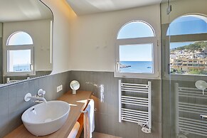 Universal Hotel Aquamarin