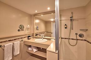 Universal Aparthotel Don Camilo