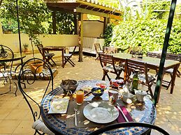 Hotel Casa Bougainvillea