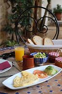 Hotel Casa Bougainvillea