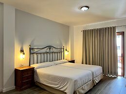 Apartamentos Frontera