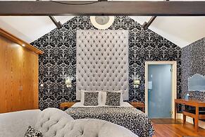 Cranleigh Boutique