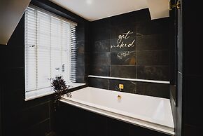 Cranleigh Boutique