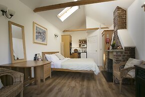 Iffin Farmhouse Accommodation