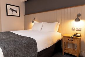 The Hartwood Hall Hotel by Greene King Inns