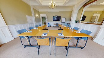 CIM Business Centre