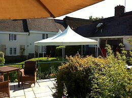 Yalbury Cottage