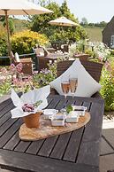 Yalbury Cottage