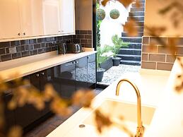 Amadeus Apartments