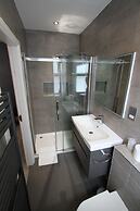 Amadeus Apartments