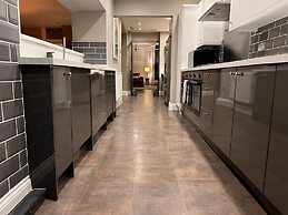 Amadeus Apartments