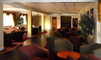 King Charles Hotel