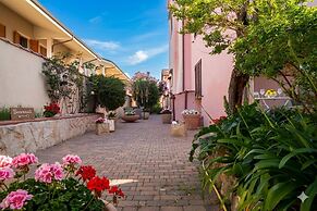 Flowery Inn Villa