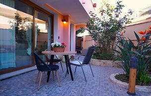 Flowery Inn Villa