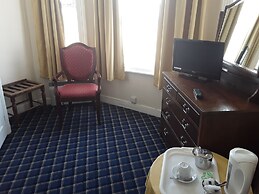 Royal Hotel