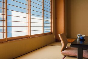 Hotel Hagoromo