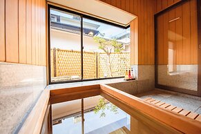 Hotel Hagoromo