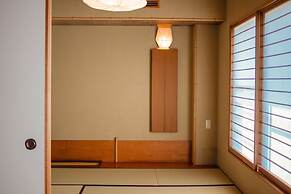 Hotel Hagoromo