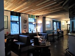 The Royal Hotel and Bar