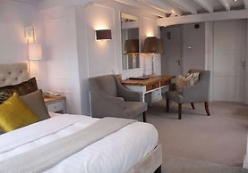 The Castle Hotel