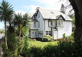 Longmead House