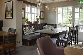 The Rose Revived By Chef and Brewer Collection