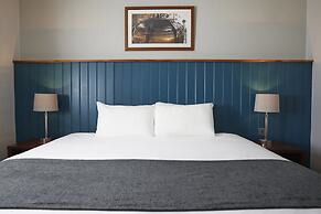 The Longshoot Hotel by Greene King Inns