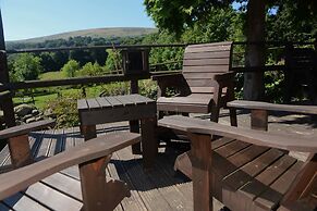 The Oxenham Arms