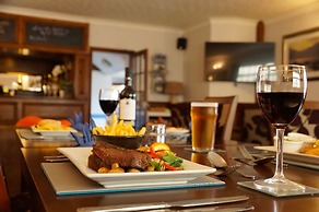 Eyre Court Hotel