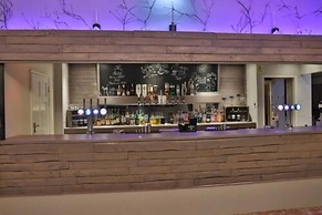 The Inn on the Lake Hotel