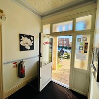 OYO Diamond Apartments Skegness