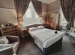 Cave Castle Hotel