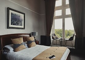 Cave Castle Hotel