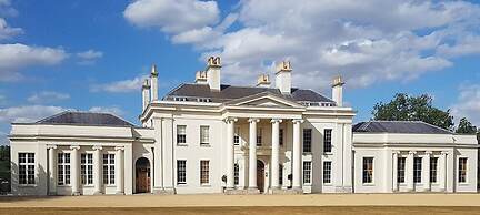 The New Chichester Hotel