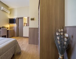 Hotel Est