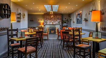 The Dunavon Hotel