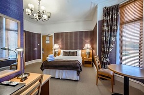 The Dunavon Hotel