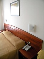 Hotel Corone