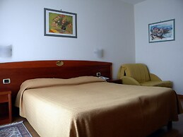 Hotel Corone