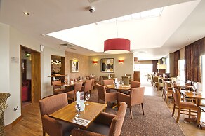 Premier Inn Edinburgh Airport - M9 Jct1