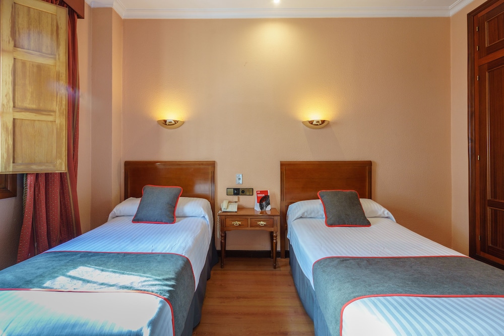 Hotel Los Castaños
