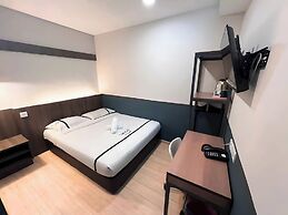 Smile Hotel USJ