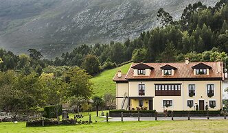Casa De Aldea El Frade