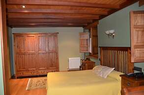 Hotel Casona de Tresali