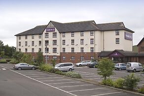 Premier Inn Glasgow Stepps - M80 J3
